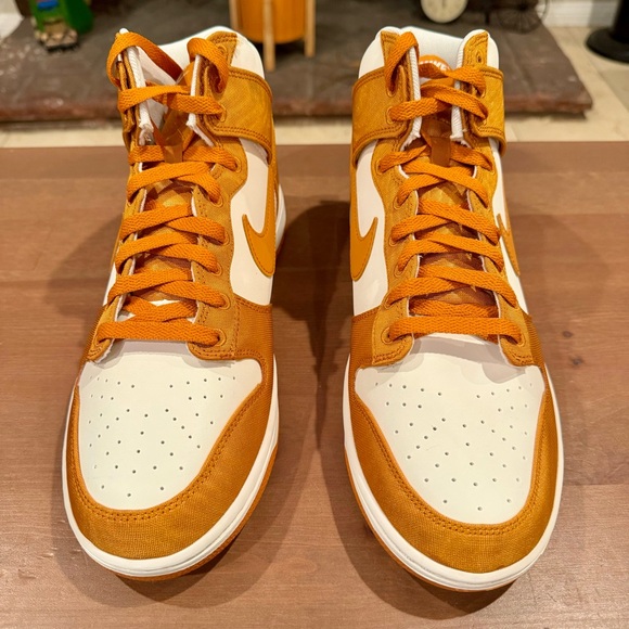 Nike Dunk High “Monarch Canvas” / Sz. 11 / DS (New) - Picture 4 of 7